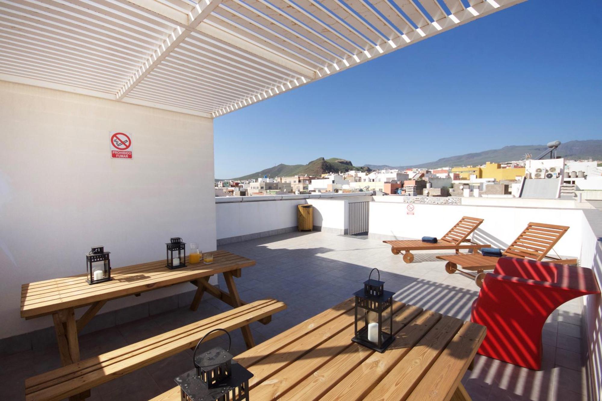 Apartamentos A 10 Minutos Del Aeropuerto Carrizal エクステリア 写真
