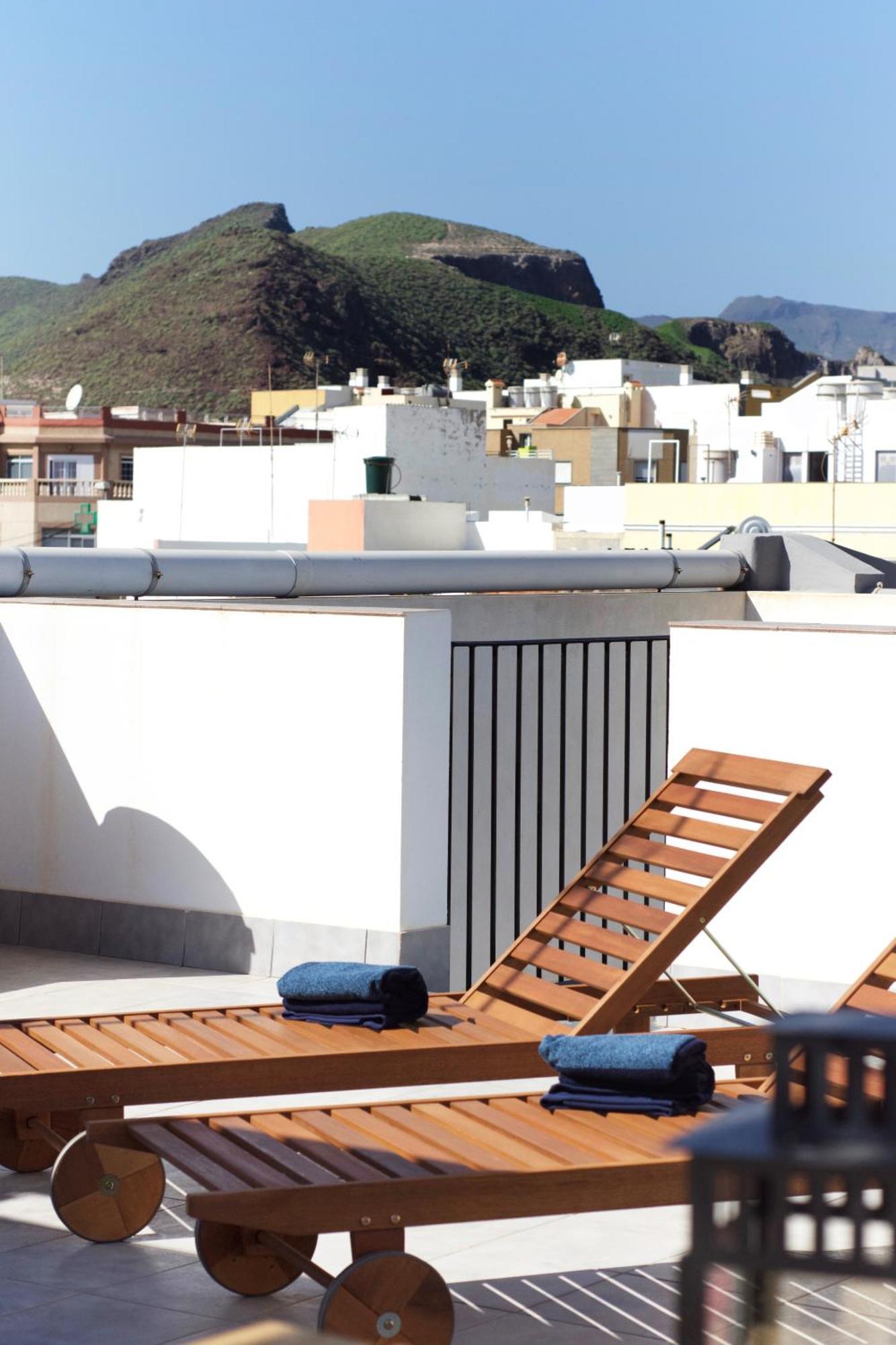 Apartamentos A 10 Minutos Del Aeropuerto Carrizal エクステリア 写真