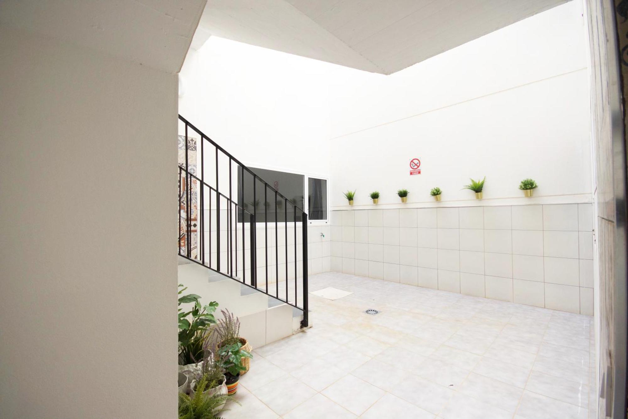 Apartamentos A 10 Minutos Del Aeropuerto Carrizal エクステリア 写真